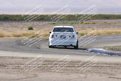 media/Oct-04-2025-OnGrid (Sat) [[44bd565ffa]]/Green Group/Grapevine/